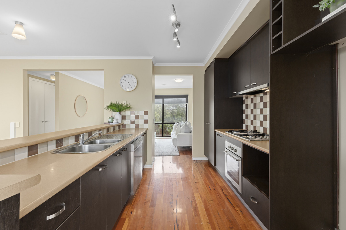 24 Leonard Drive, DRYSDALE VIC 3222, Drysdale - Thumbnail 6