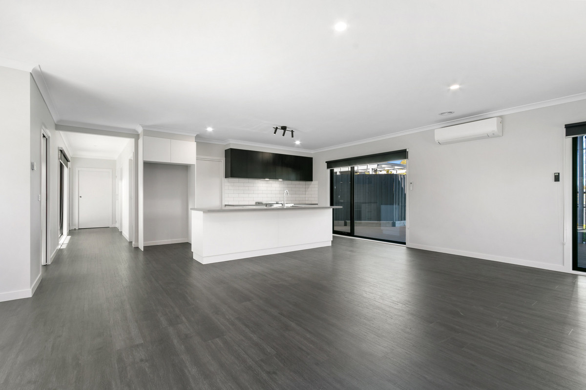 3 / 49 McNulty Drive, Traralgon VIC 3844, Traralgon - Thumbnail 2