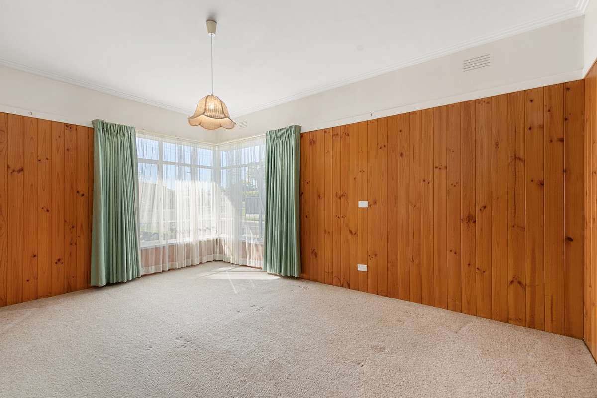45 Latrobe Road, Morwell VIC 3840, Morwell - Thumbnail 2