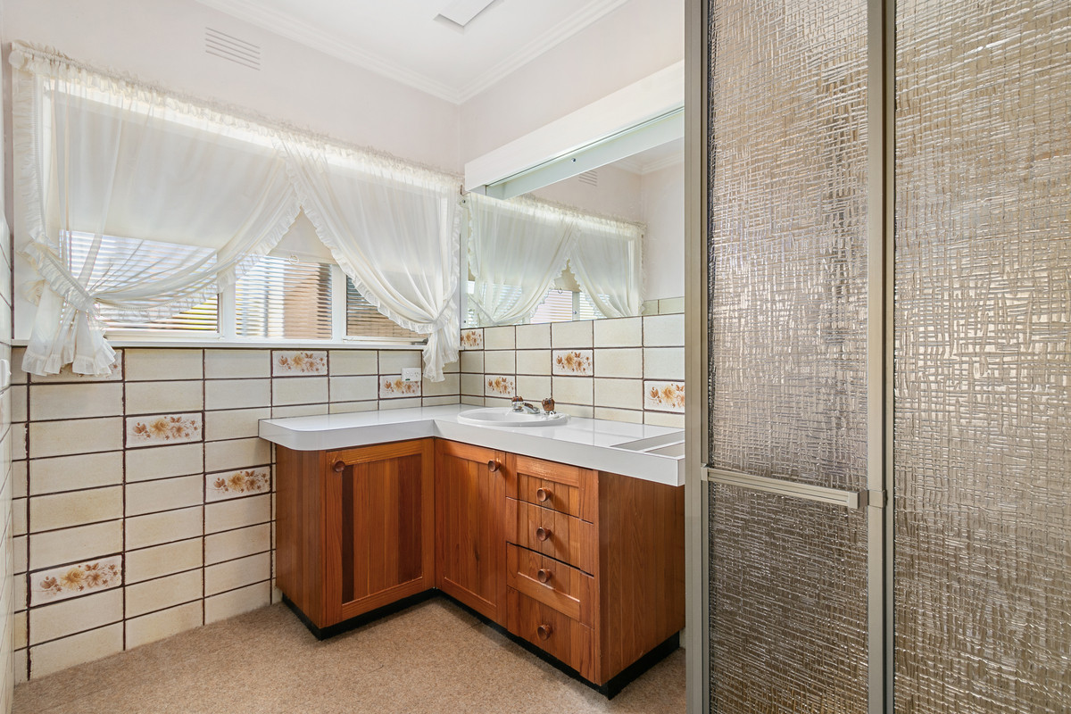 45 Latrobe Road, Morwell VIC 3840, Morwell - Thumbnail 4