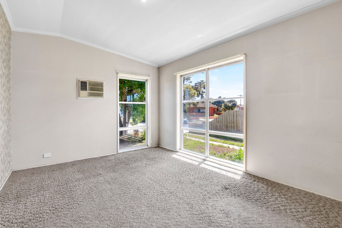 2 Hodges Court, Breakwater VIC 3219, Breakwater - Thumbnail 2