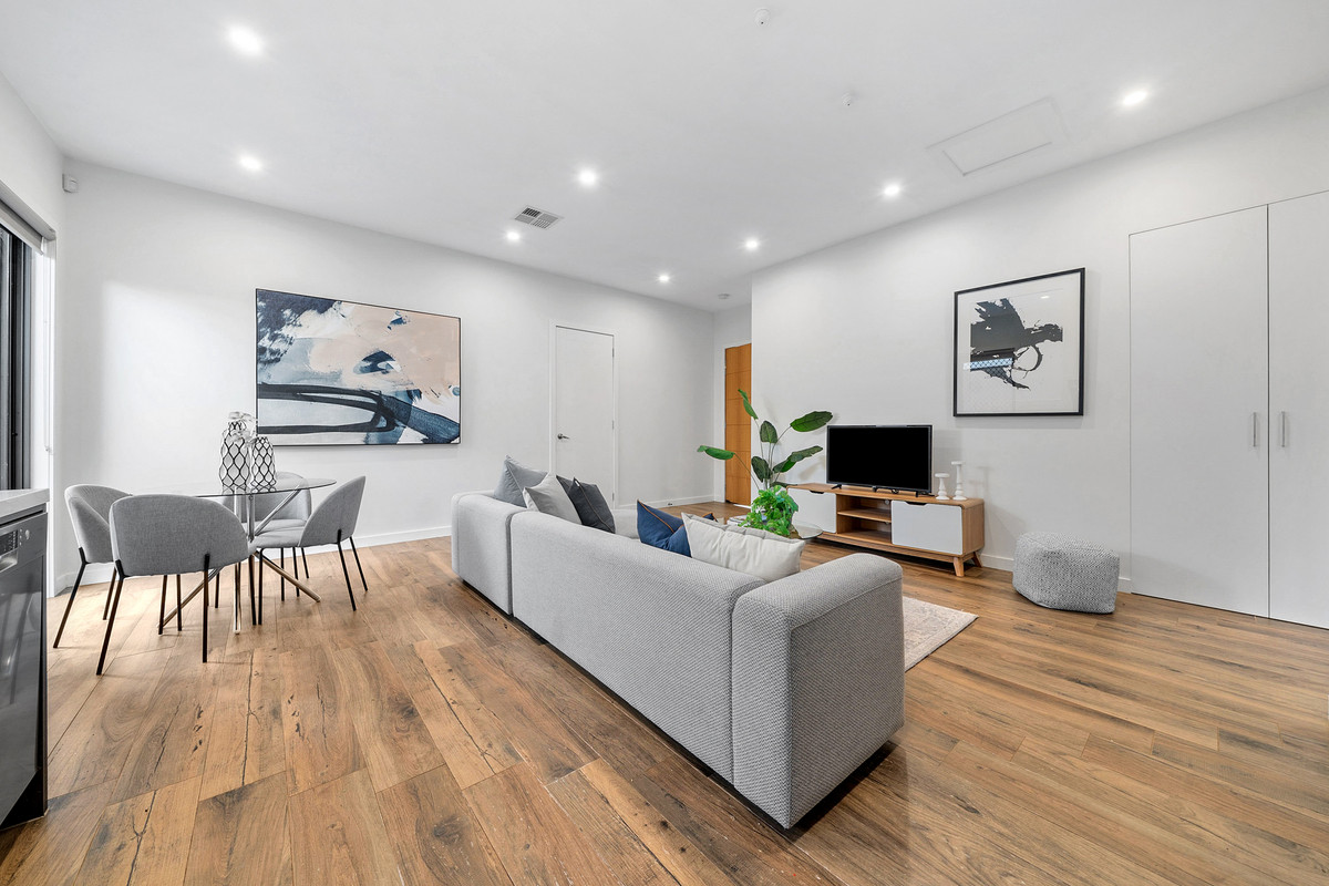 3 / 8 Leonard Avenue, Glenroy VIC 3046, Glenroy - Thumbnail 4