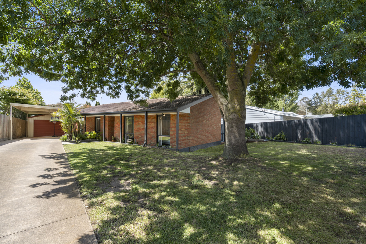 31 Carawatha Avenue, CLIFTON SPRINGS VIC 3222, Clifton Springs - Thumbnail 2