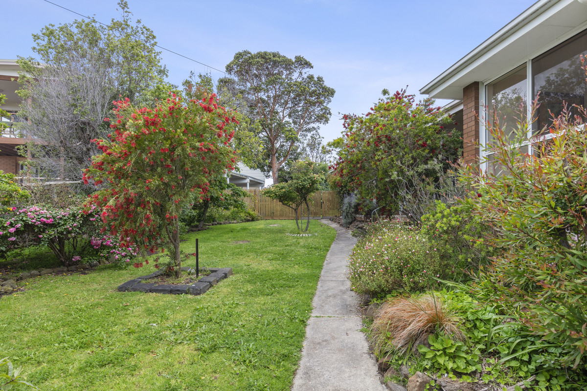 13 Labulla Court, CLIFTON SPRINGS VIC 3222, Clifton Springs - Thumbnail 2