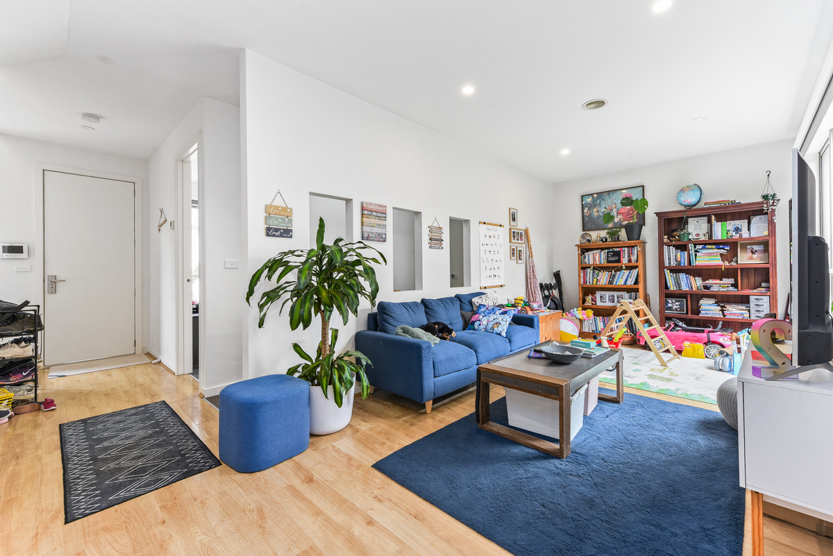 12 Misha Boulevard, Endeavour Hills VIC 3802, Endeavour Hills - Thumbnail 5