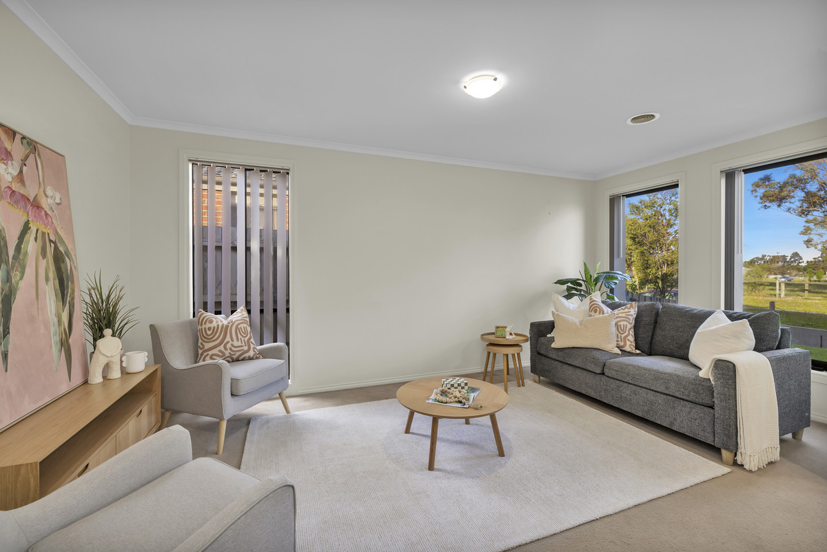 77 Diamond Parade, Skye VIC 3977, Skye - Thumbnail 2