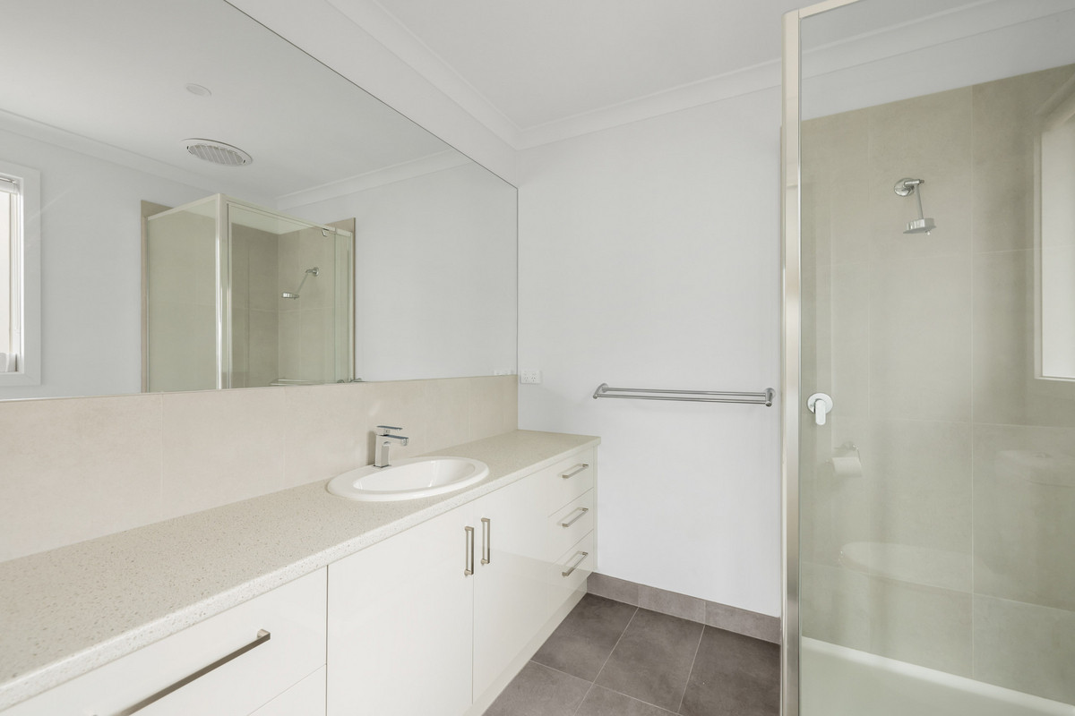 43 Seagrove Way, Cowes VIC 3922, Cowes - Thumbnail 6