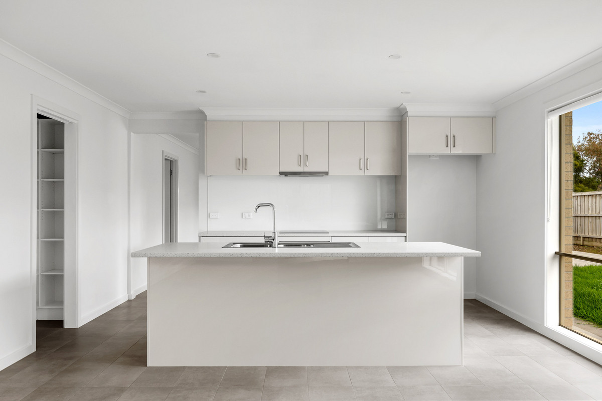 43 Seagrove Way, Cowes VIC 3922, Cowes - Thumbnail 4