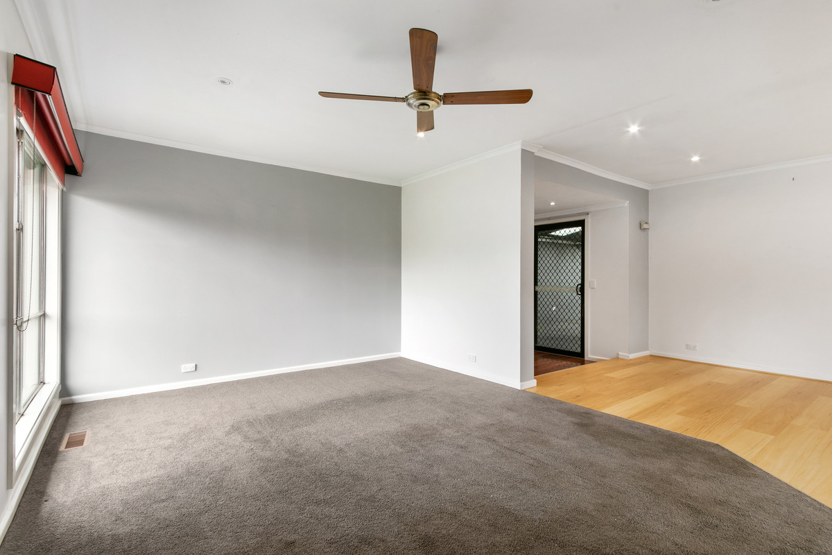 7 Banksia Crescent, CHURCHILL VIC 3842, Churchill - Thumbnail 2