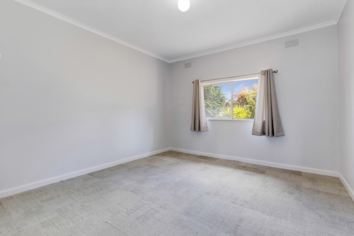 50 Chapel Street, Wedderburn VIC 3518, Wedderburn - Thumbnail 4