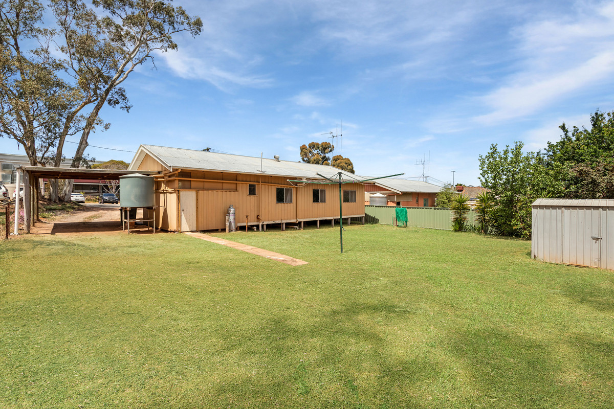 50 Chapel Street, Wedderburn VIC 3518, Wedderburn - Thumbnail 8