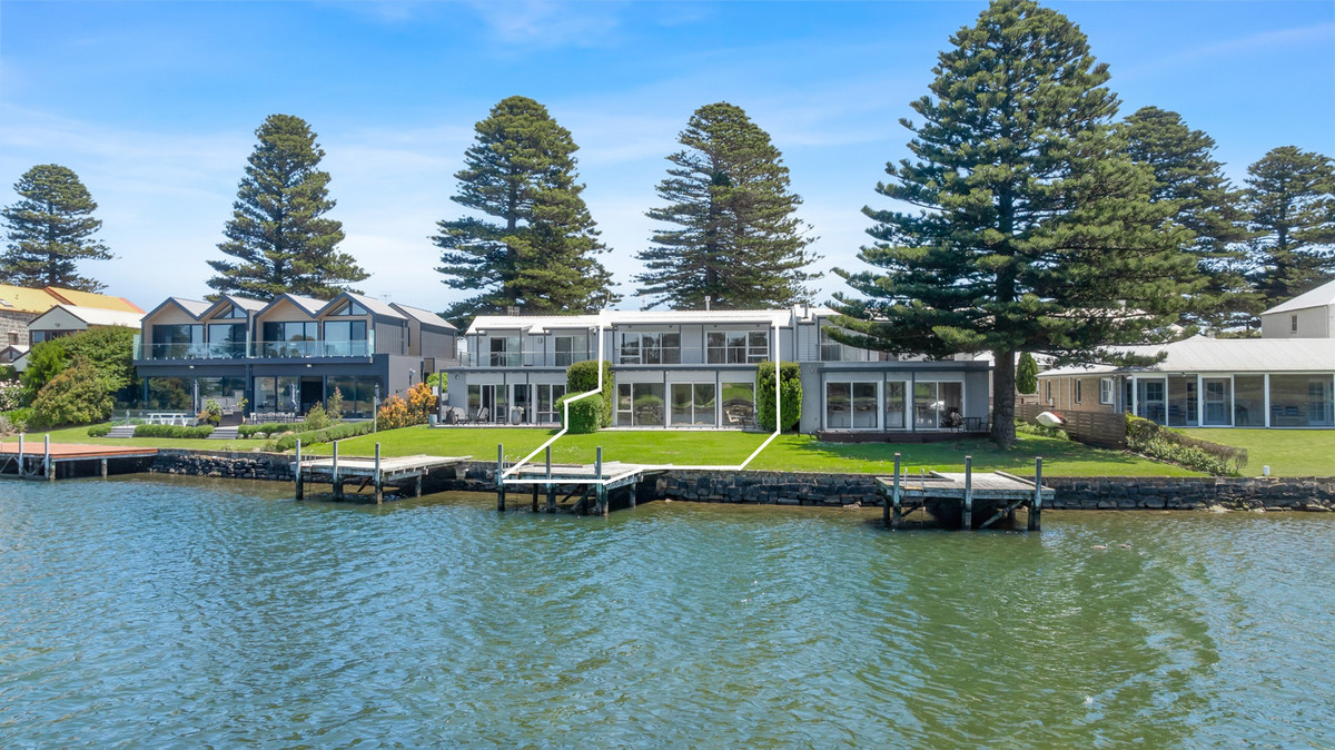 81 Gipps Street, Port Fairy VIC 3284, Port Fairy - Thumbnail 2
