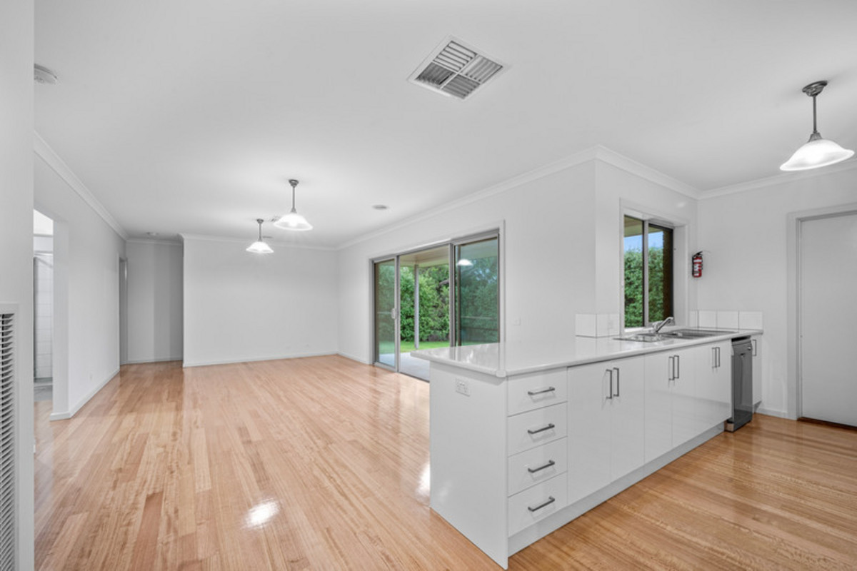 2 / 35 Wellington Street, Warrnambool VIC 3280, Warrnambool - Thumbnail 4