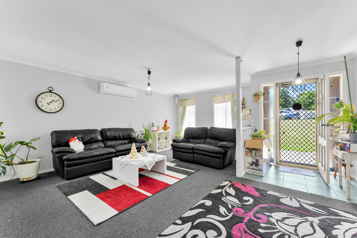 7 Balmoral Way, PAKENHAM VIC 3810, Pakenham - Thumbnail 2