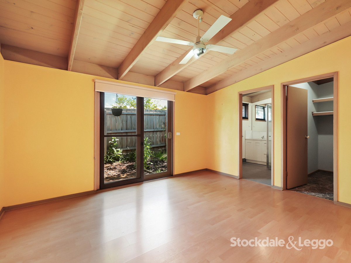 25 St Andrews Way, Darley VIC 3340, Darley - Thumbnail 4