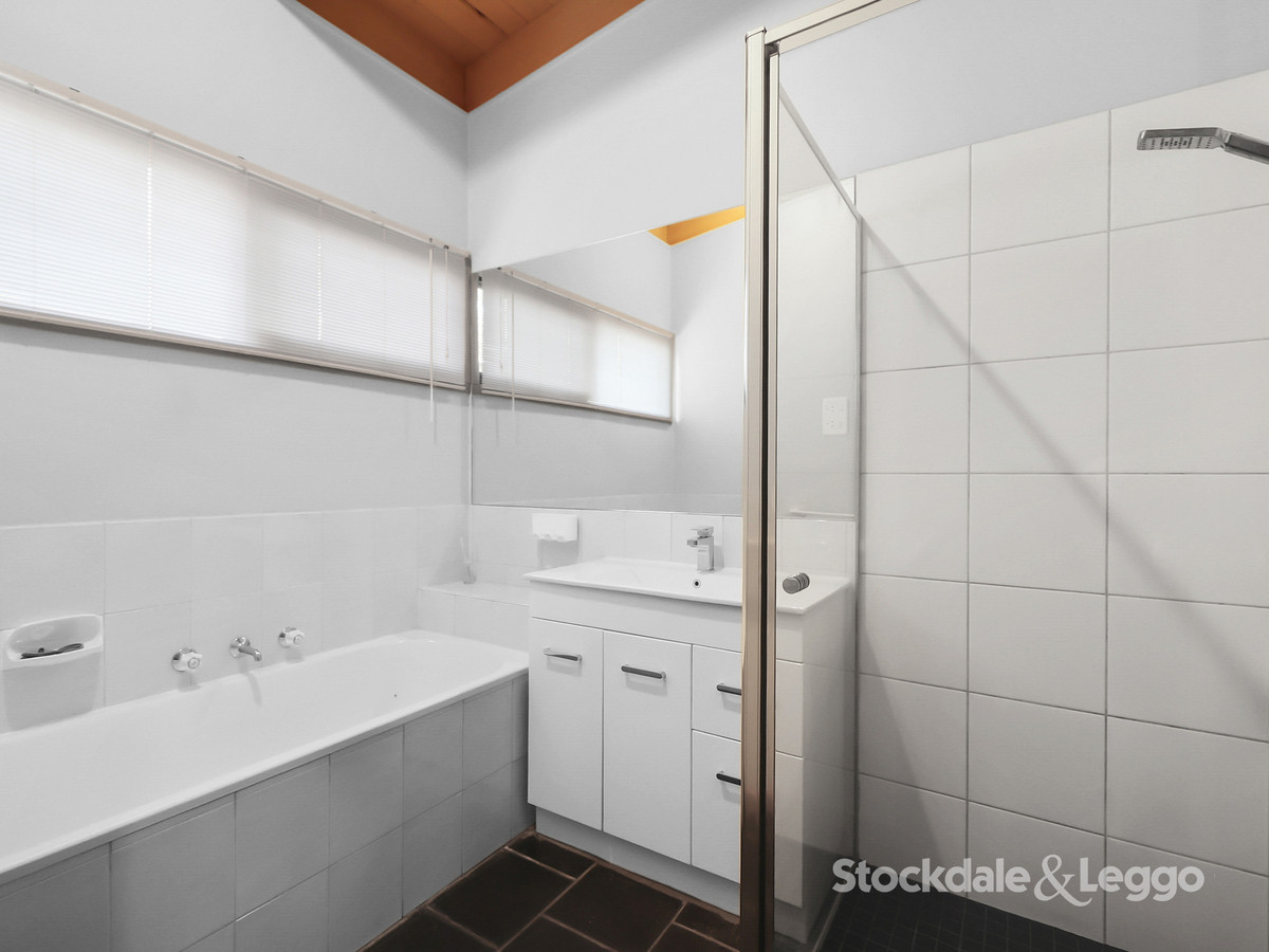 25 St Andrews Way, Darley VIC 3340, Darley - Thumbnail 6