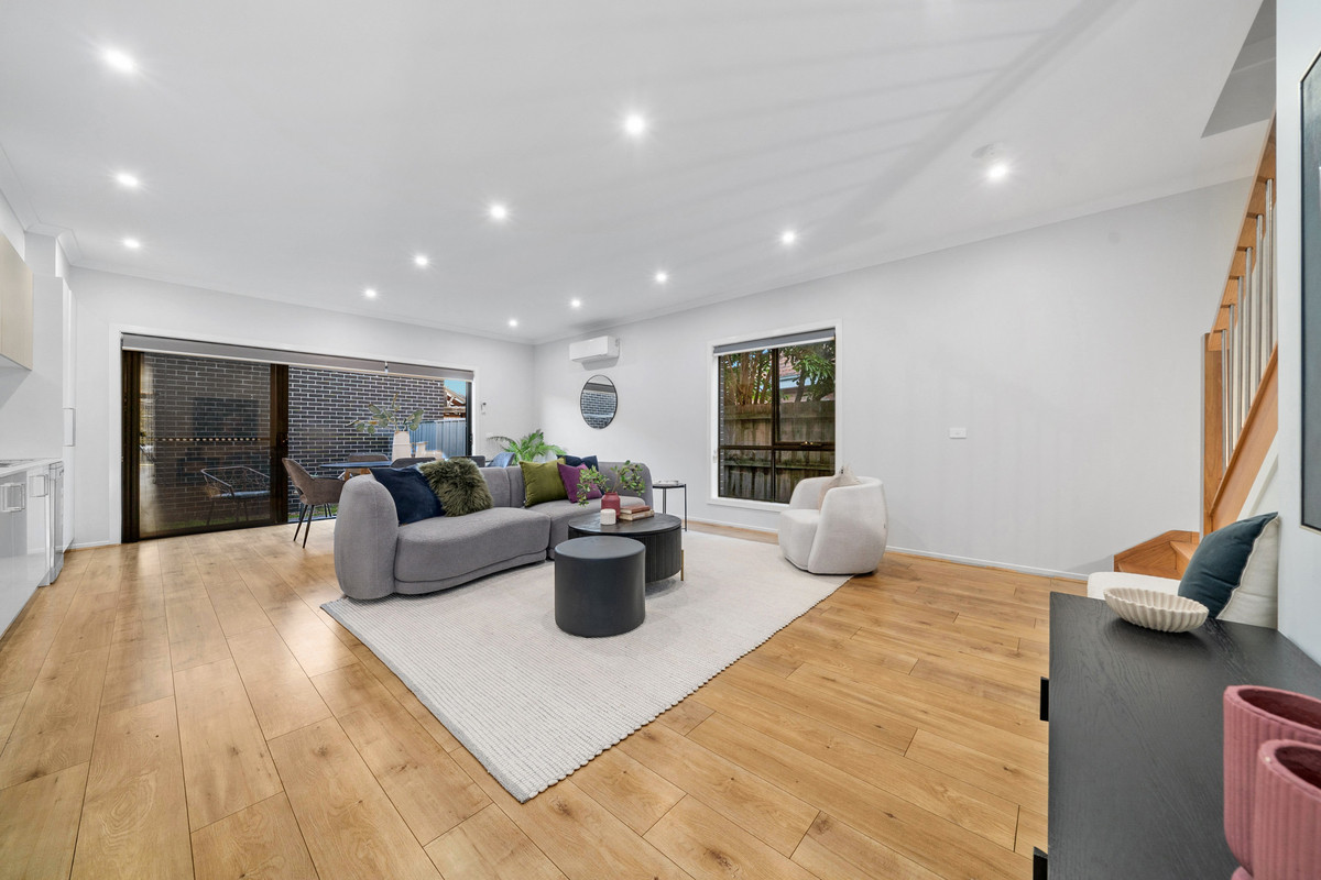 1 / 4 Seymour Street, Broadmeadows VIC 3047, Broadmeadows - Thumbnail 2