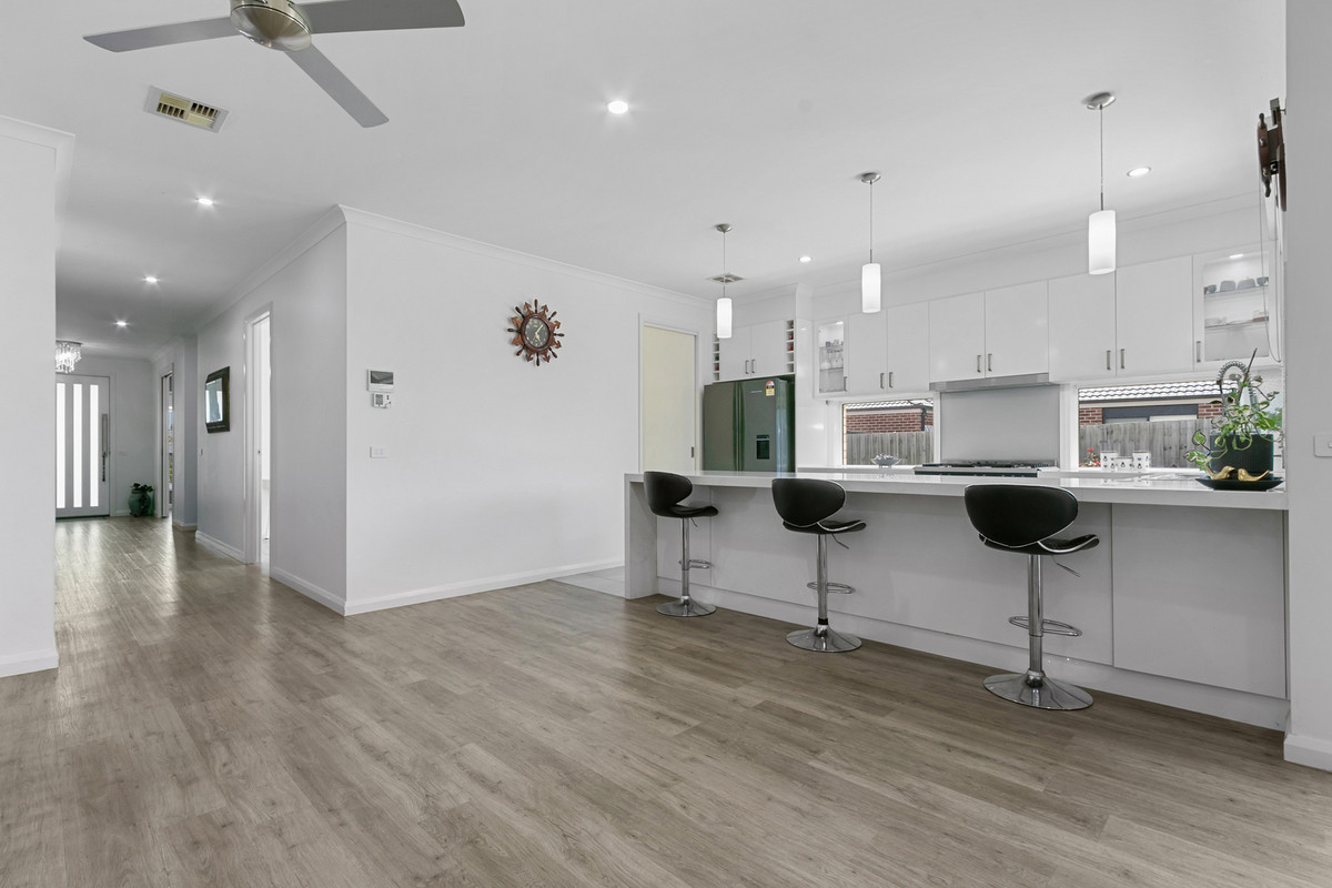 14 View Hill Drive, Traralgon VIC 3844, Traralgon - Thumbnail 2