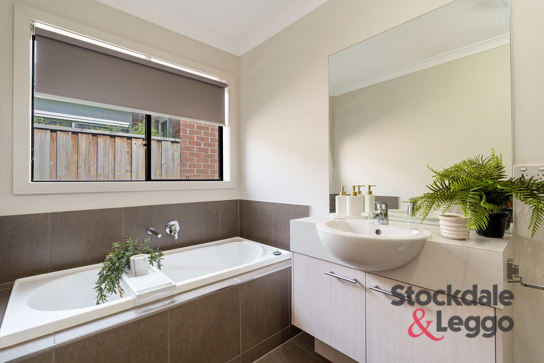 19 Arlington Park Parade, Mickleham VIC, Mickleham - Thumbnail 8