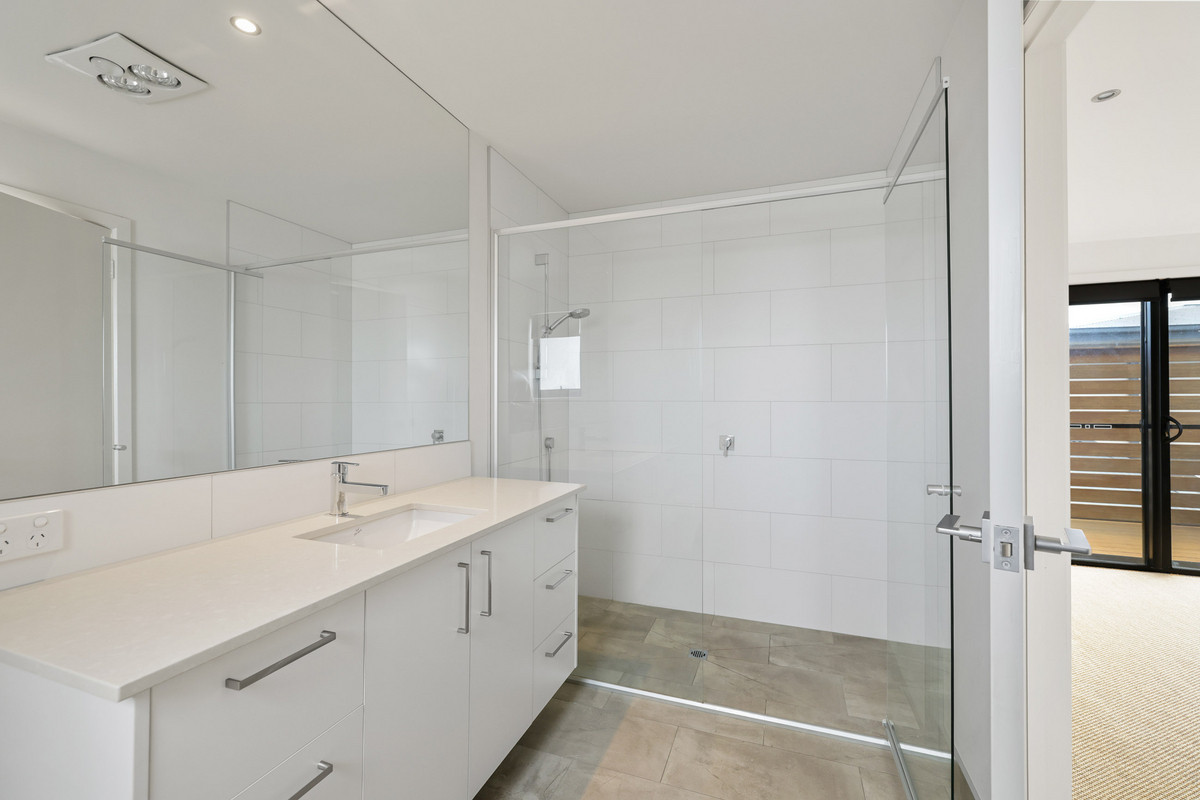 2 / 5 Wynne Road, San Remo VIC 3925, San Remo - Thumbnail 8