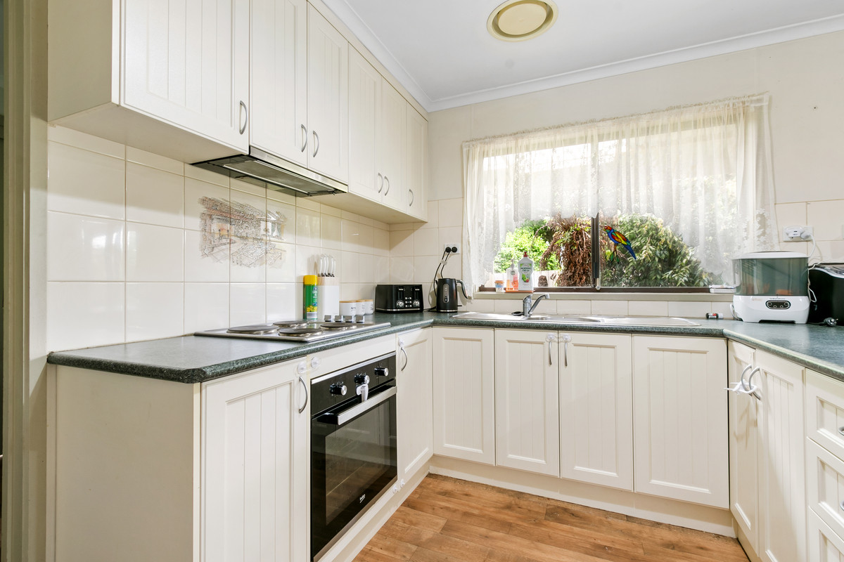 10 Austin Street, Boolarra VIC 3870, Boolarra - Thumbnail 3