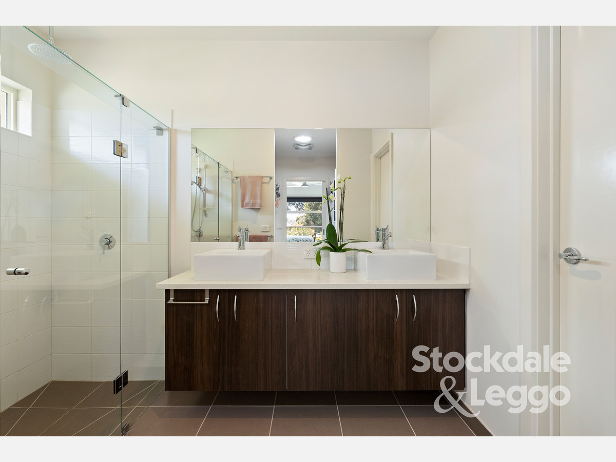 8 Tupong Place, Rosebud VIC 3939, Rosebud - Thumbnail 8
