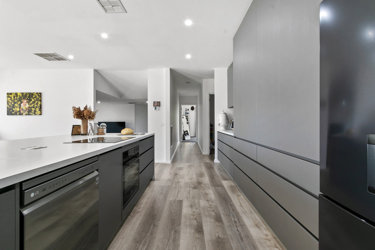 35 Notting Hill, TRARALGON VIC 3844, Traralgon - Thumbnail 7