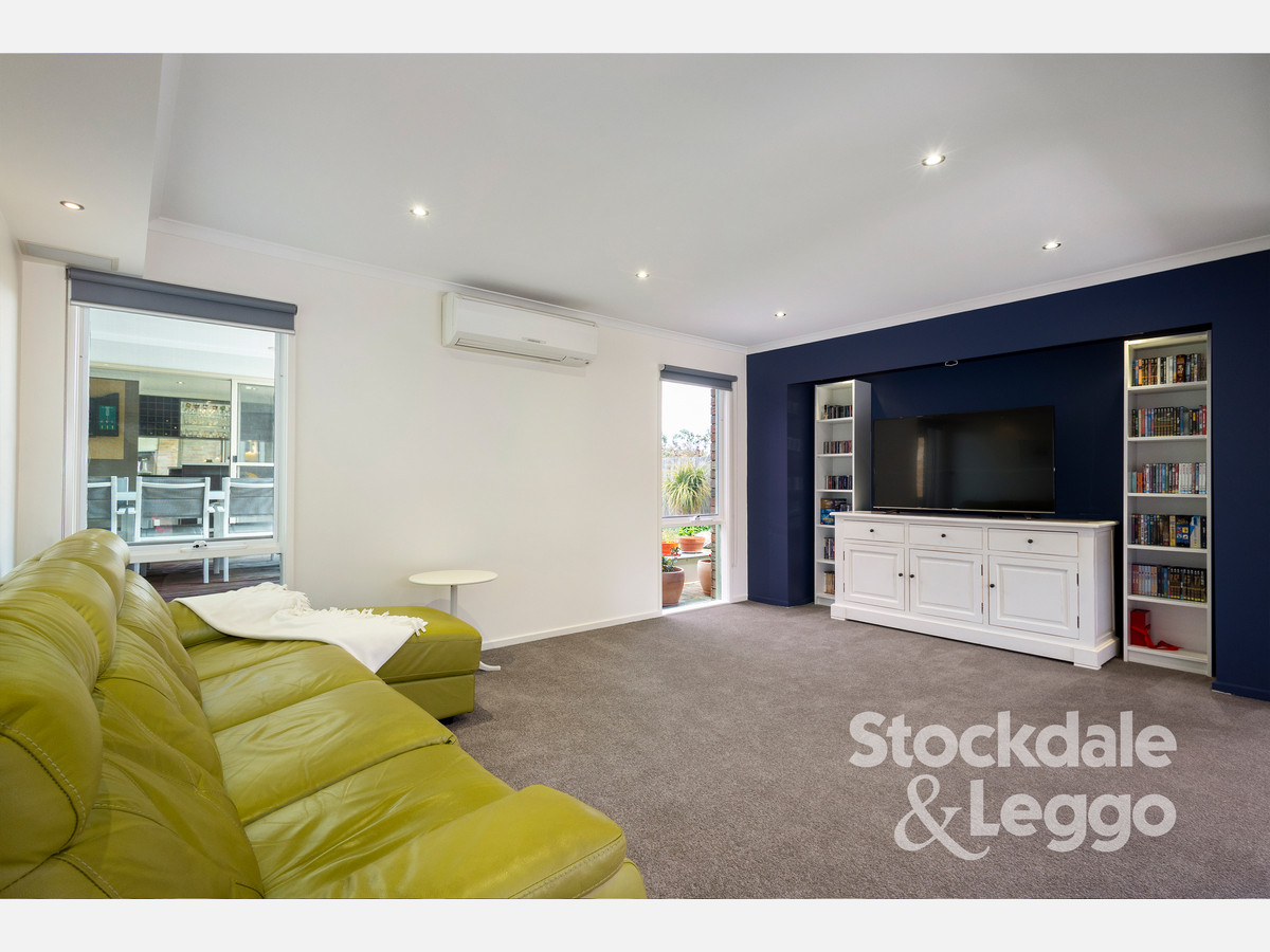 33 Bilbul Avenue, Rosebud VIC 3939, Rosebud - Thumbnail 4