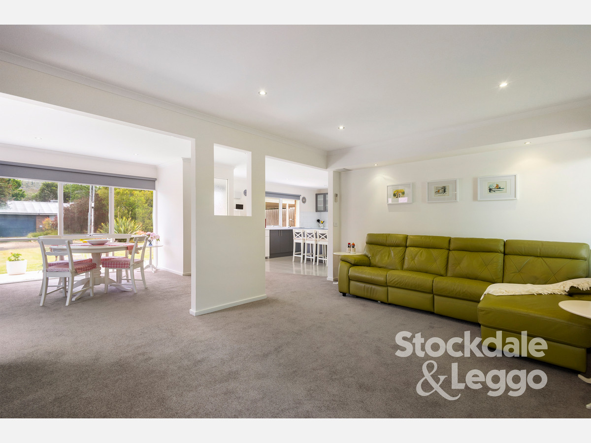 33 Bilbul Avenue, Rosebud VIC 3939, Rosebud - Thumbnail 5