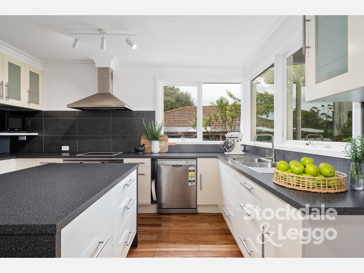 54 Tarwarri Avenue, Capel Sound VIC 3940, Capel Sound - Thumbnail 5