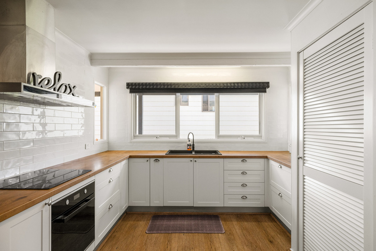 55 Red Rocks Road, Cowes VIC 3922, Cowes - Thumbnail 4