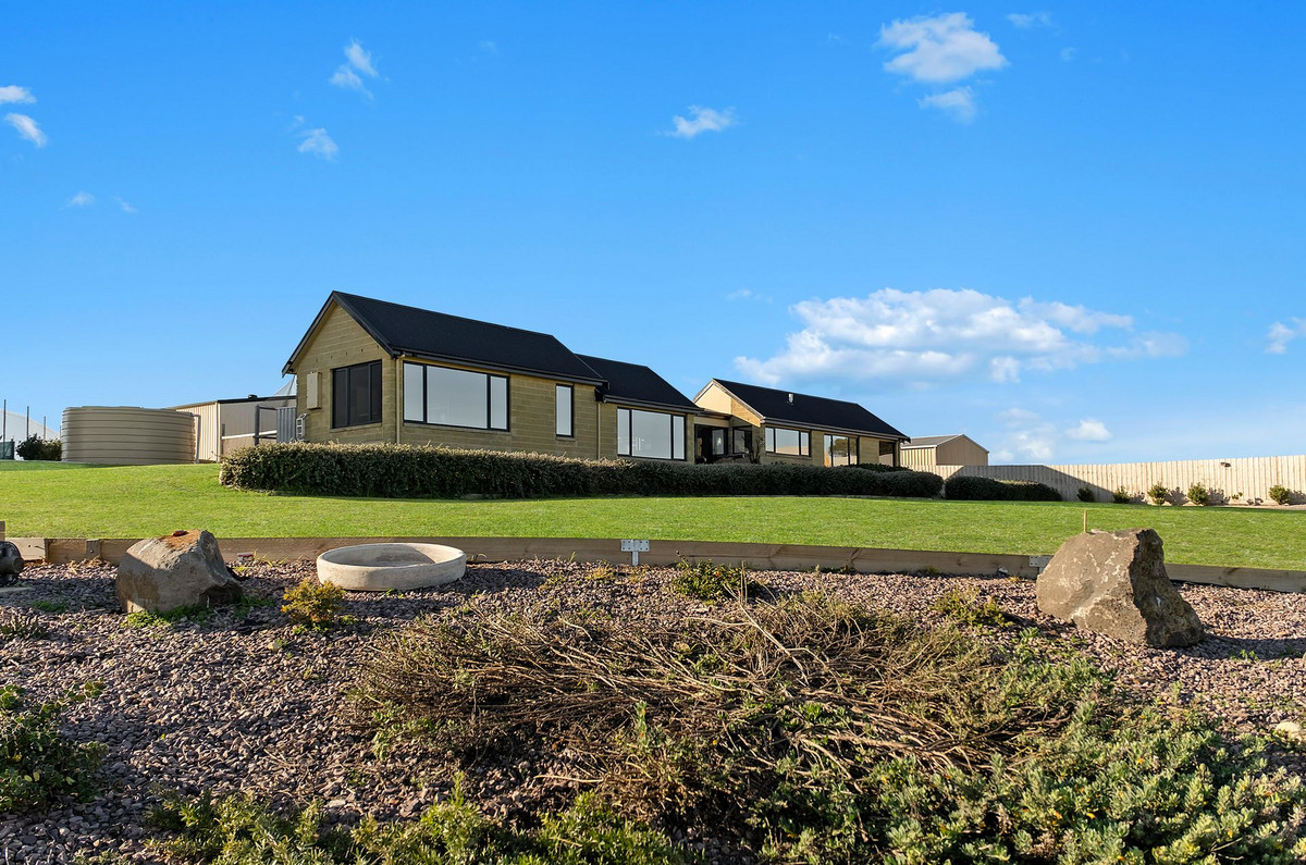 14B Thistle Place, Port Fairy VIC 3284, Port Fairy - Thumbnail 2