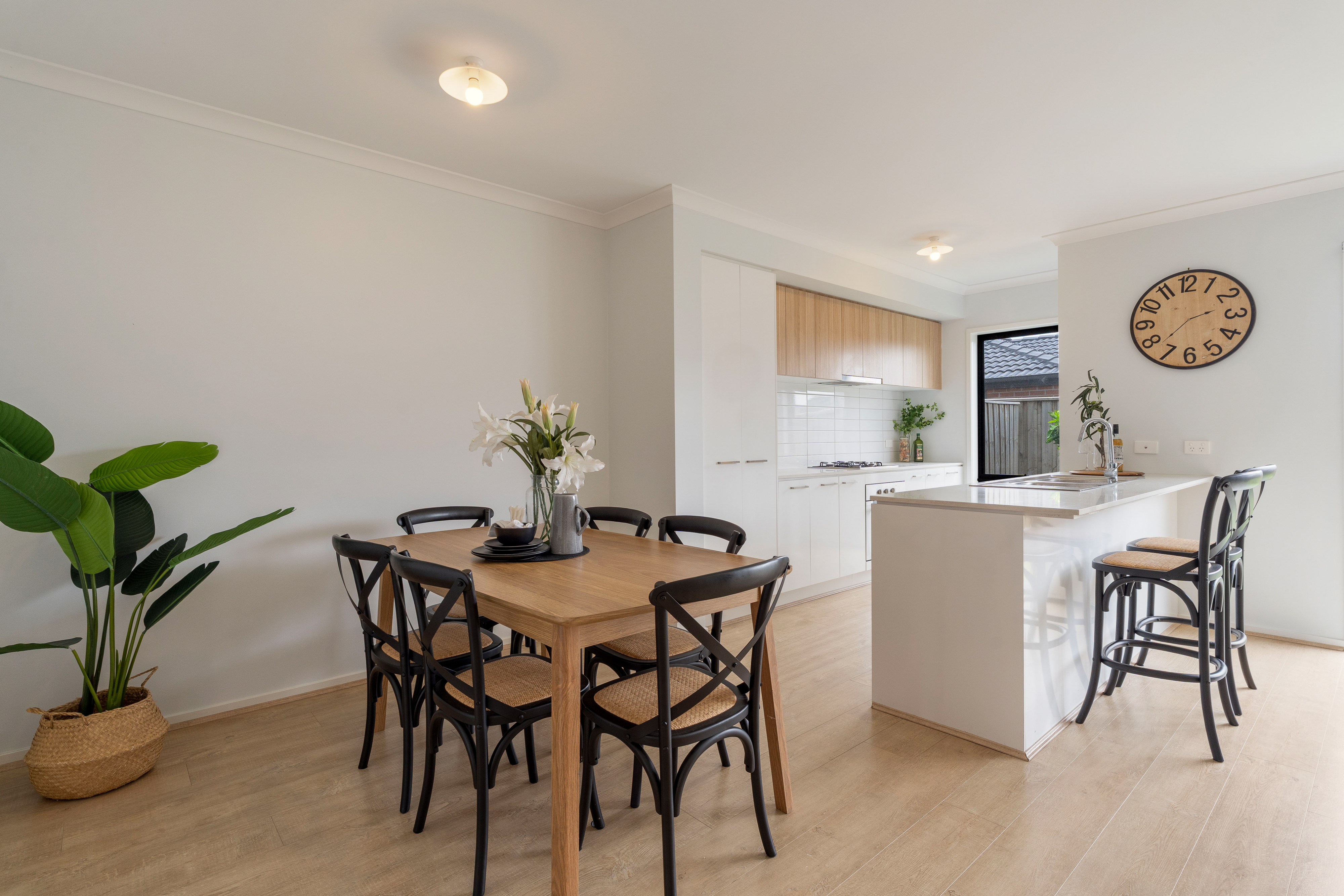 8 Fewster Circuit, Mickleham VIC, Mickleham - Thumbnail 3