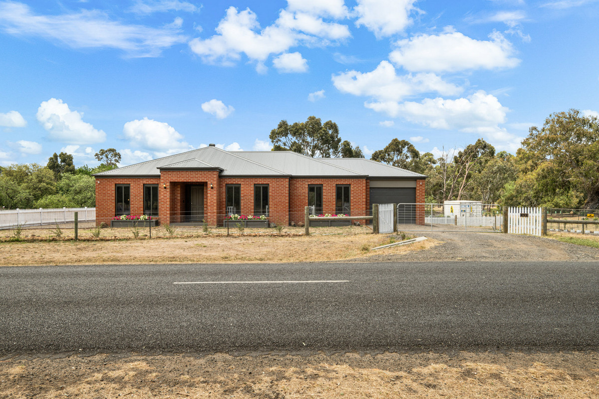 852 Teesdale-Inverleigh Road, TEESDALE VIC 3328, Teesdale - Thumbnail 2