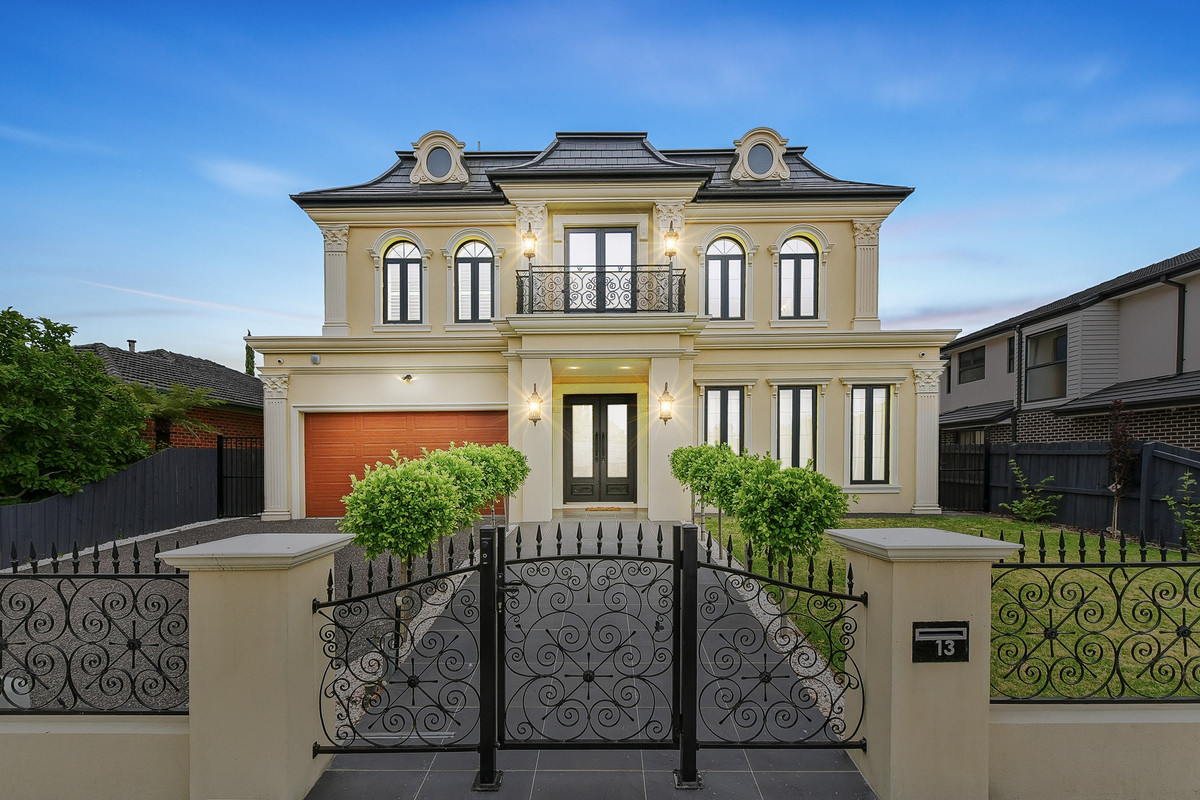 13 Quaintance Street, Mount Waverley VIC 3149