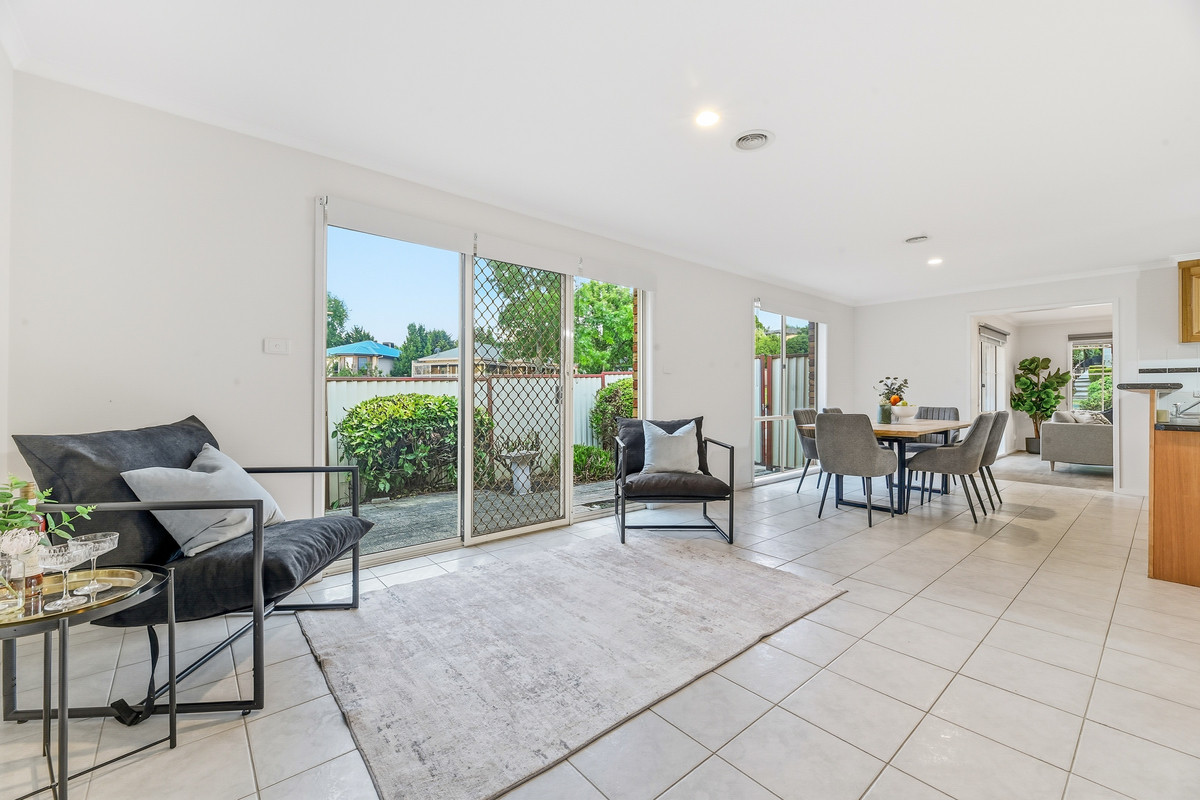 5 Fairholme Boulevard, Berwick VIC 3806, Berwick - Thumbnail 3