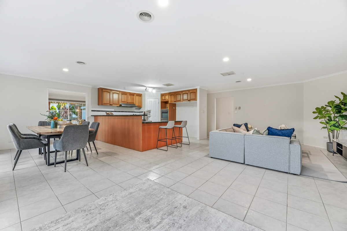 5 Fairholme Boulevard, Berwick VIC 3806, Berwick - Thumbnail 7