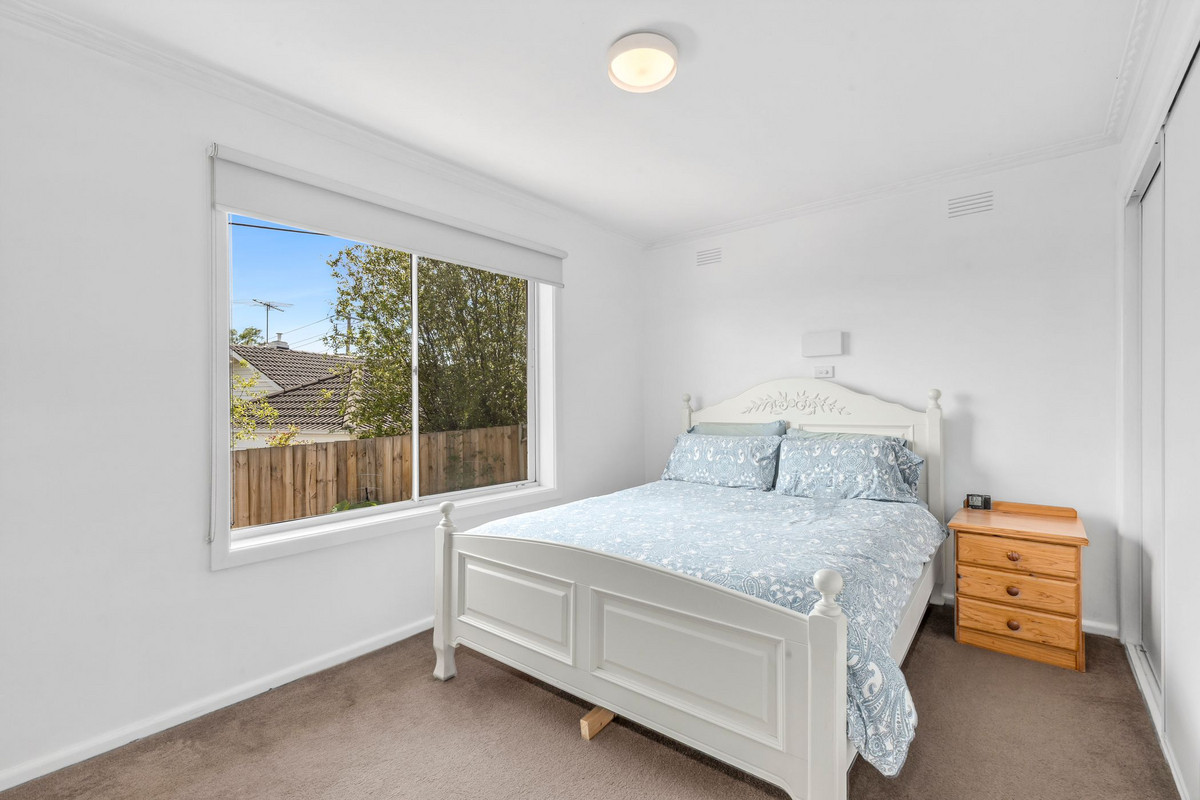 1 / 290 Scenic Road, Highton VIC 3216, Highton - Thumbnail 5