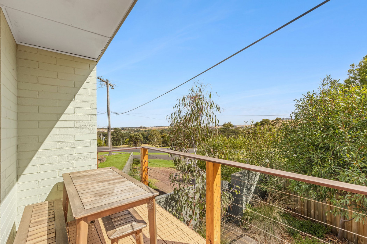 1 / 290 Scenic Road, Highton VIC 3216, Highton - Thumbnail 8