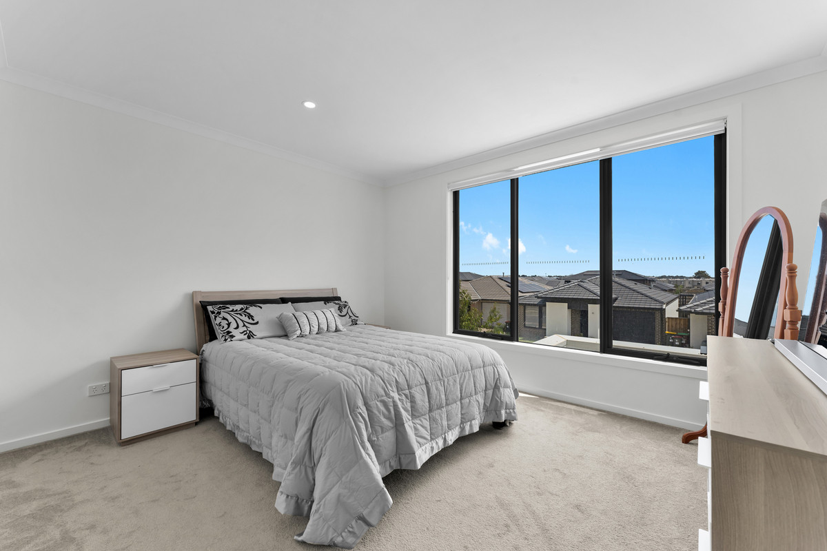 39 Cabo Circuit, Clyde North VIC 3978, Clyde North - Thumbnail 6