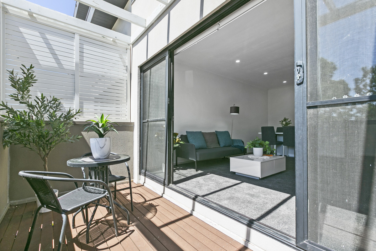 6 Gorman Drive, MILL PARK VIC 3082, Mill Park - Thumbnail 4