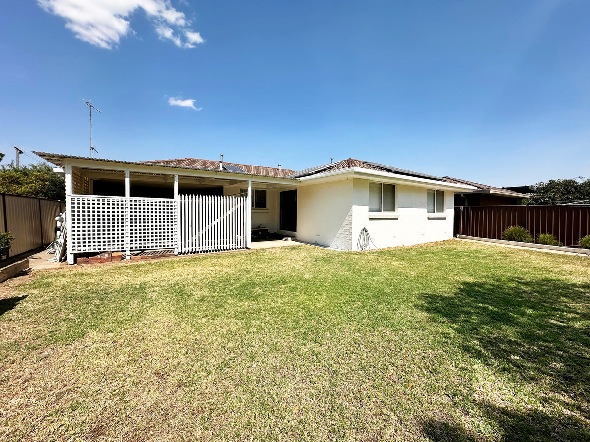 24 Dunlop Street, Shepparton VIC 3630, Shepparton - Thumbnail 4
