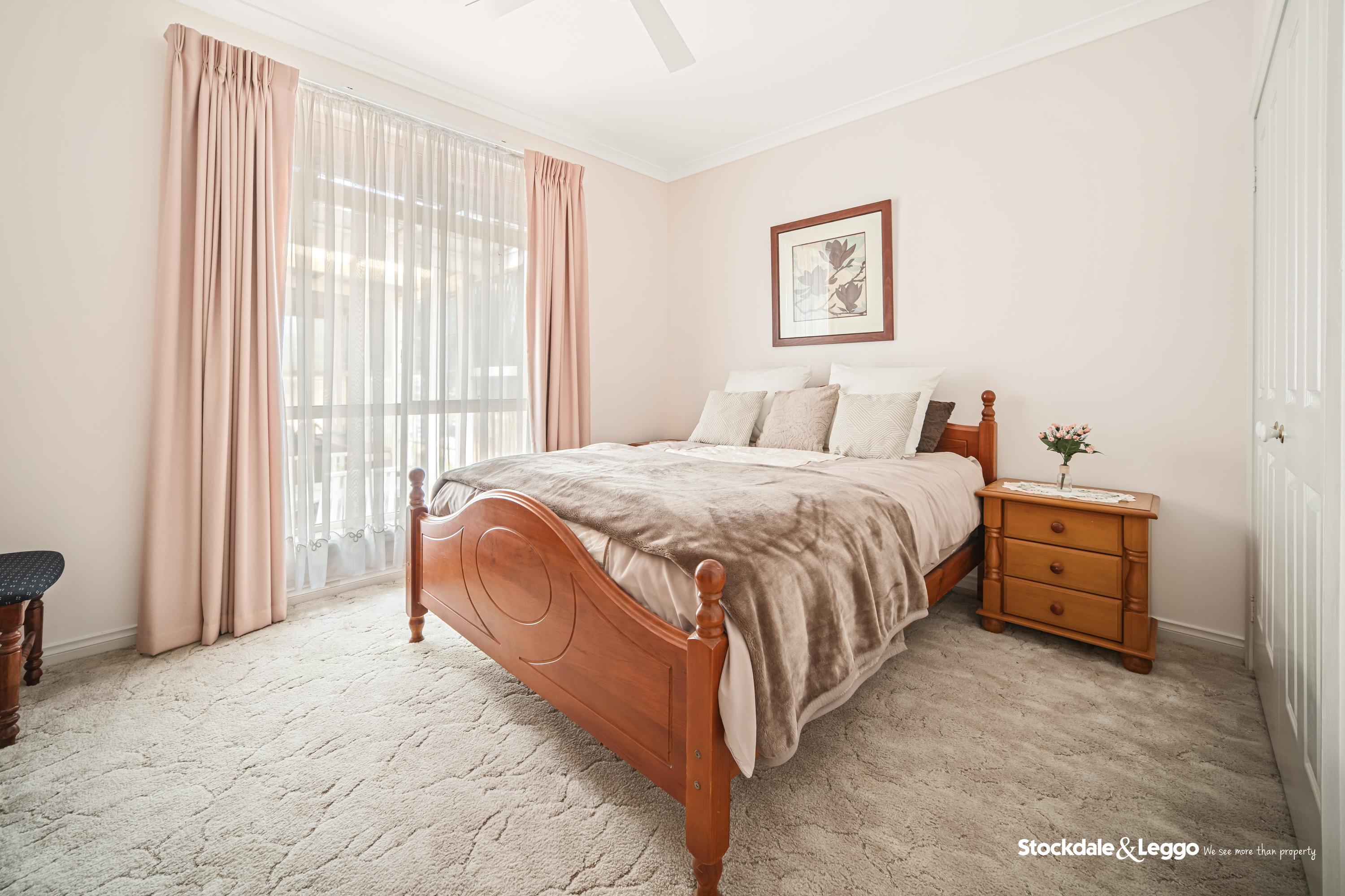 24 Earlston Circuit, Cranbourne VIC, Cranbourne - Thumbnail 8