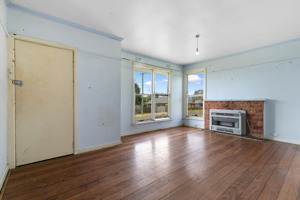 17 Sherrin Street, Morwell VIC 3840, Morwell - Thumbnail 4