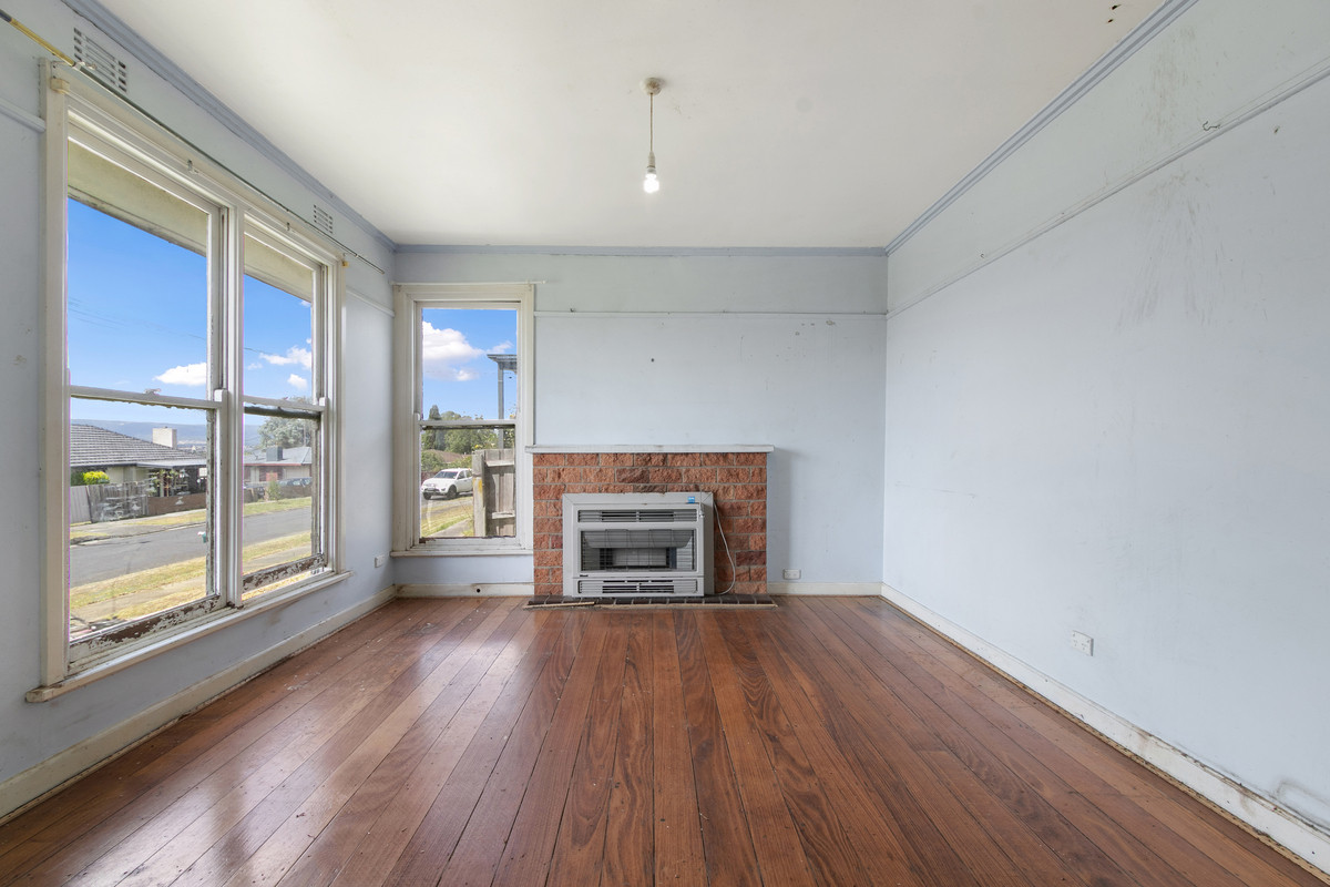 17 Sherrin Street, Morwell VIC 3840, Morwell - Thumbnail 2