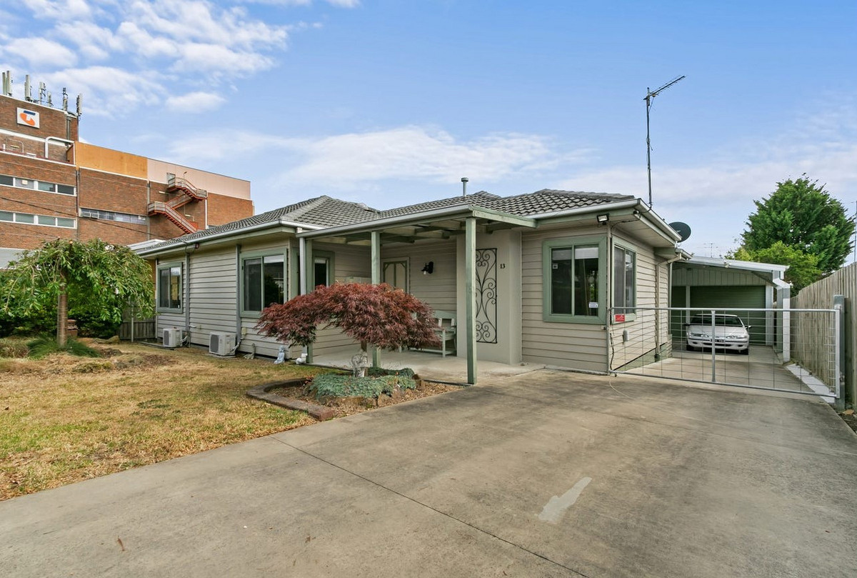 13 Victor Street, MORWELL VIC 3840, Morwell - Thumbnail 2