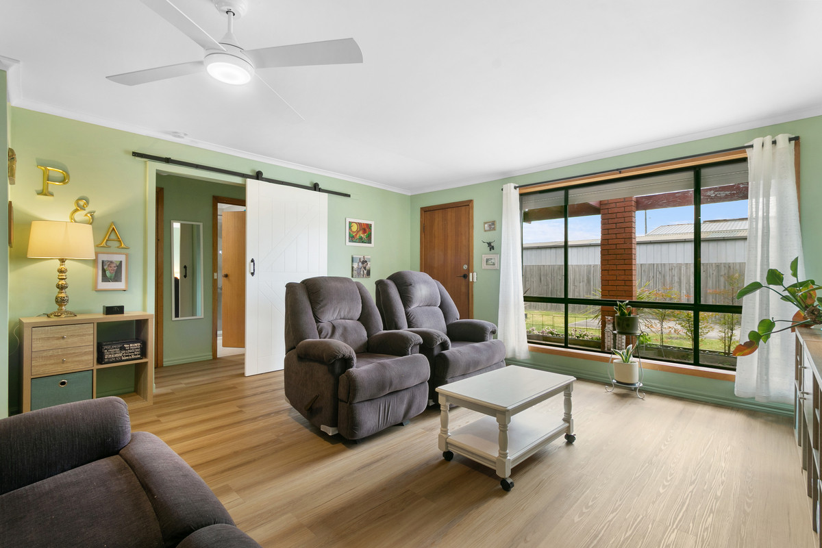 3 / 6 Laurel Street, Morwell VIC 3840, Morwell - Thumbnail 2