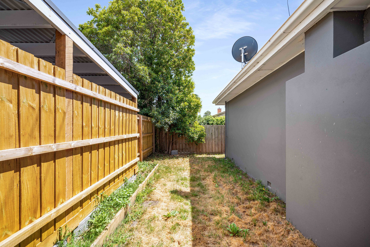 1 / 20 Sybella Avenue, Koo Wee Rup VIC 3981, Koo Wee Rup - Thumbnail 8