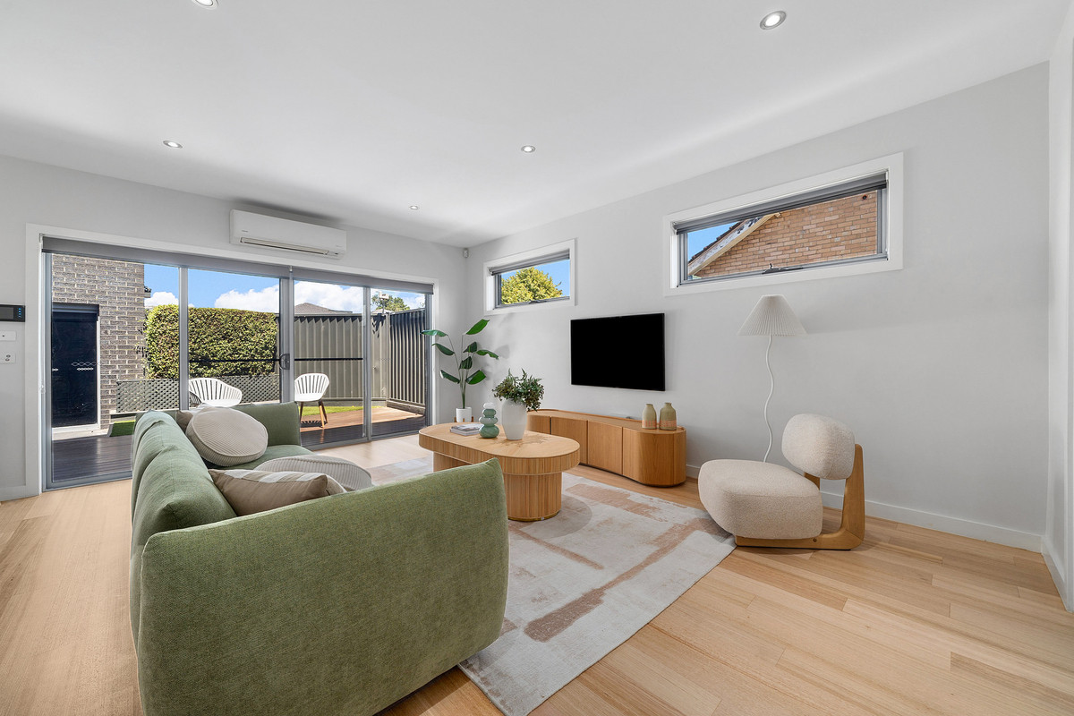 2 / 35 Gladstone Parade, GLENROY VIC 3046, Glenroy - Thumbnail 2