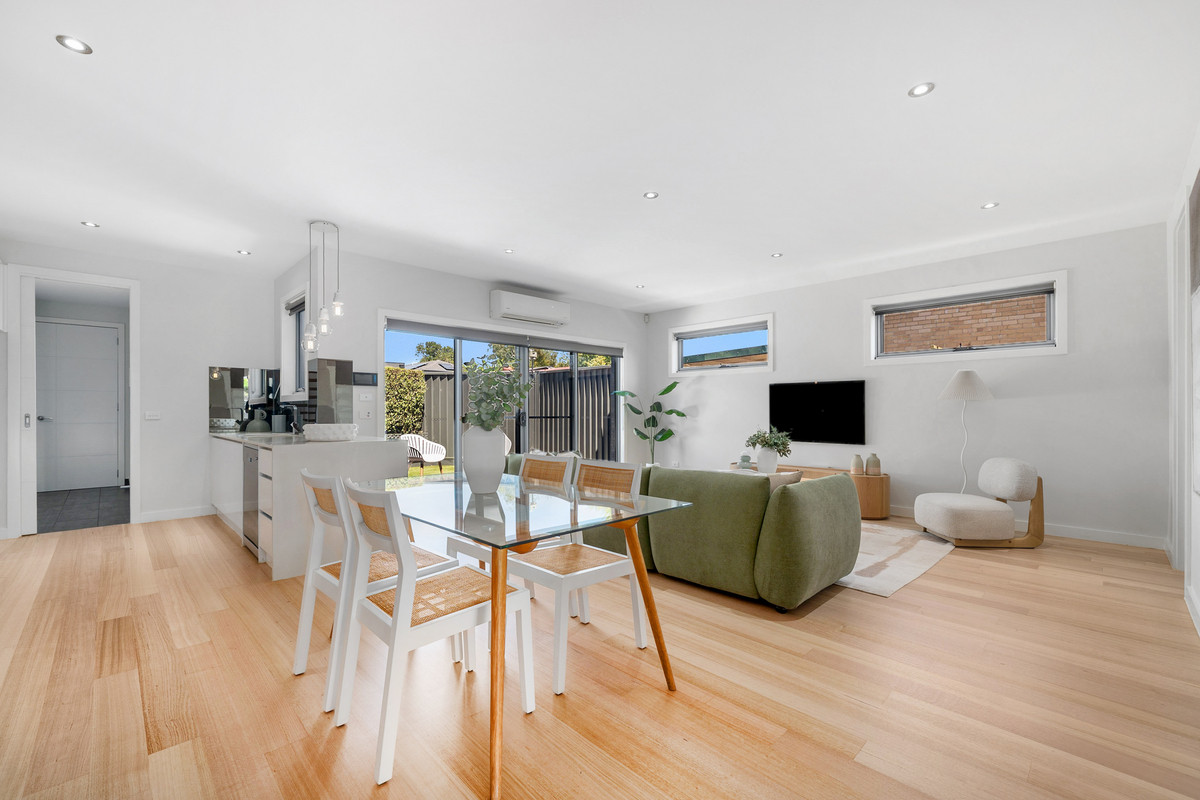 2 / 35 Gladstone Parade, GLENROY VIC 3046, Glenroy - Thumbnail 4